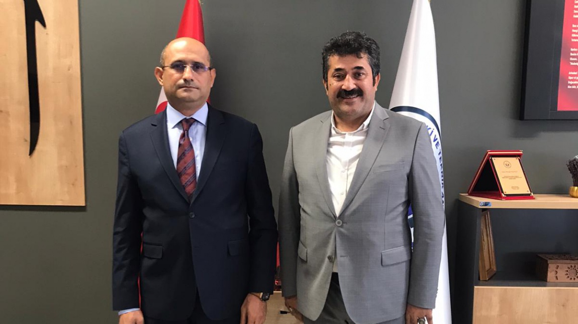 İstanbul İl Emniyet Müdür Yardımcısı sayın Murat ÇAKIR Okulumuzu ziyaret etti
